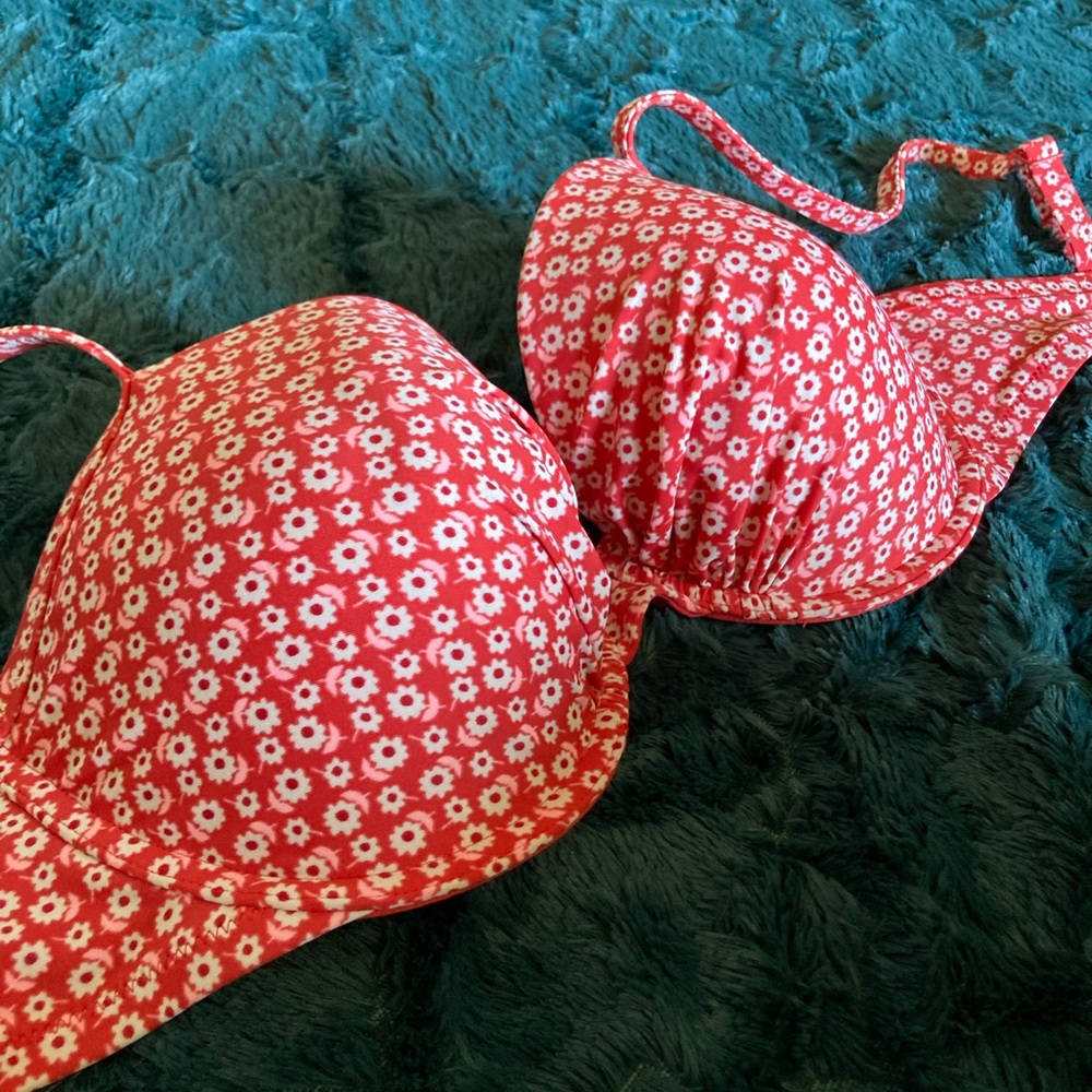 Aerie Padded Red Floral Swim Top 36DD - Picture 2 of 7